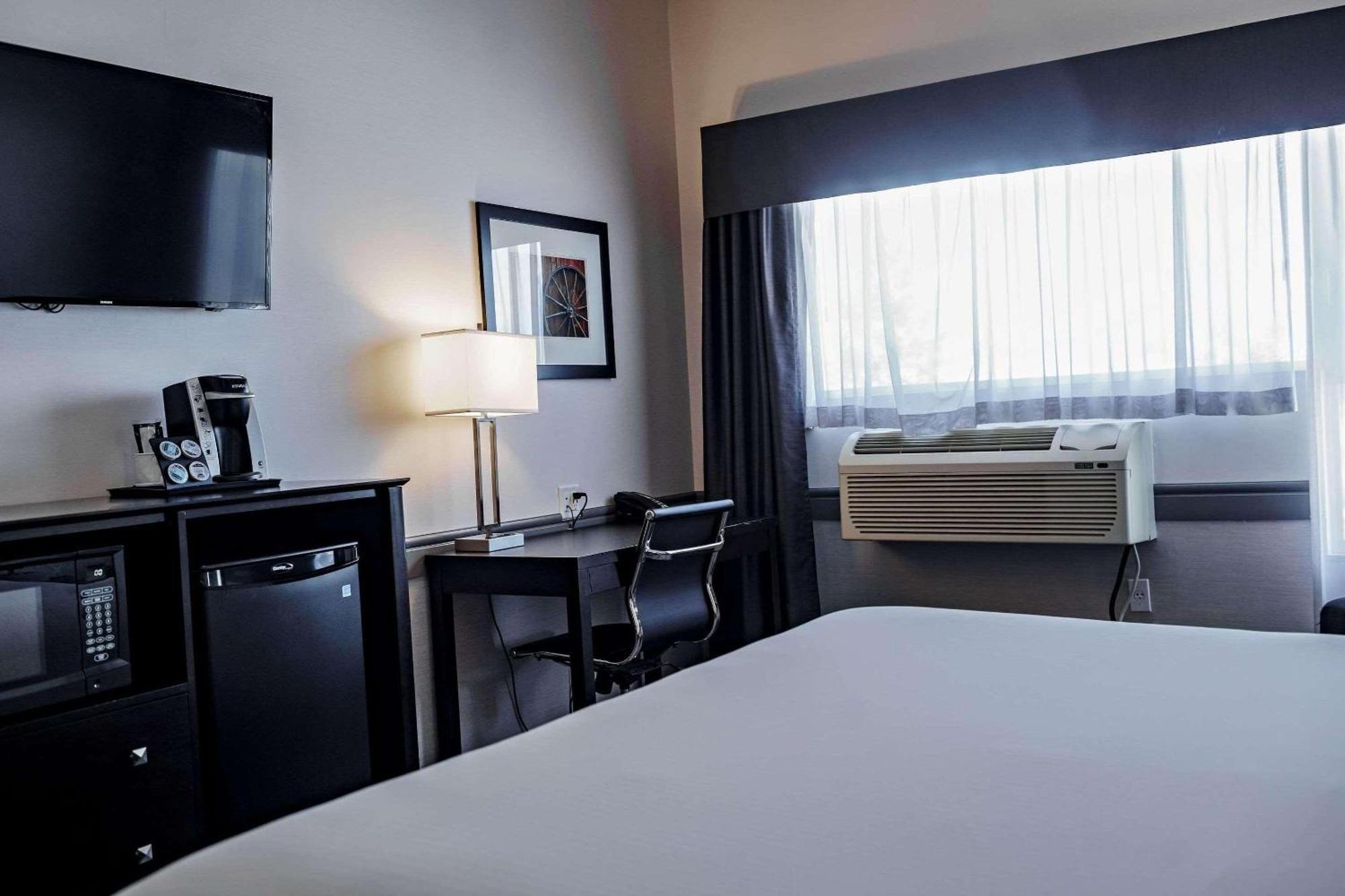 Park Inn By Radisson Edmonton Airport Leduc Zewnętrze zdjęcie