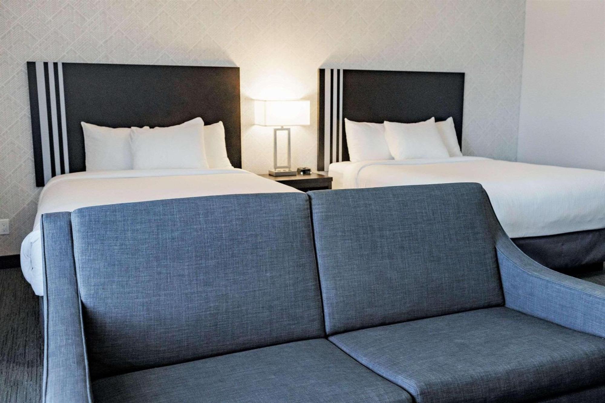 Park Inn By Radisson Edmonton Airport Leduc Zewnętrze zdjęcie